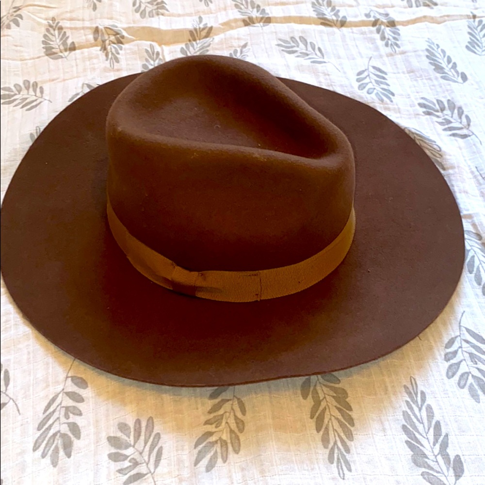 Felt Panama hat